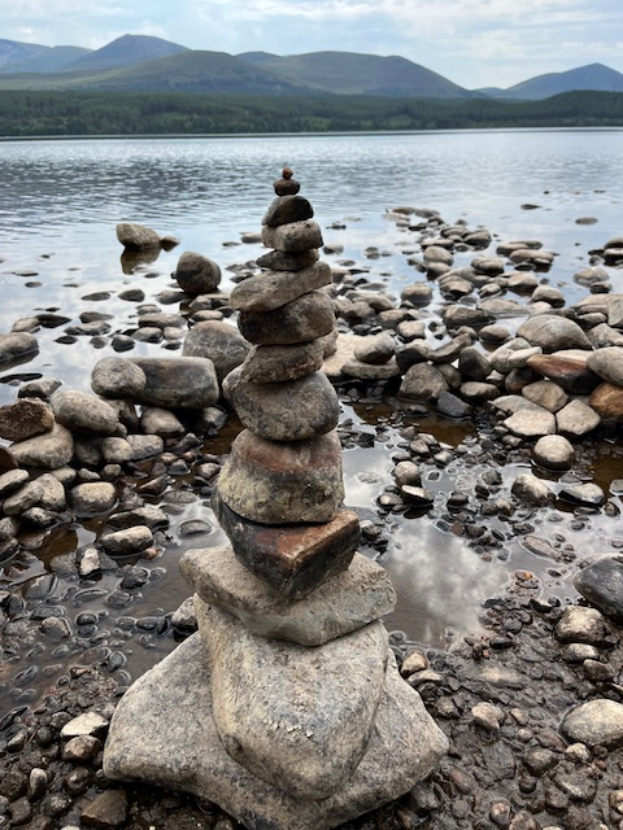 rocks balanced